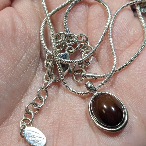 Liz Claiborne Silver Tone Necklace With Brown Oval Stone - Picture 5 of 6